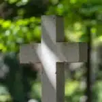 O que é um cemitério vertical